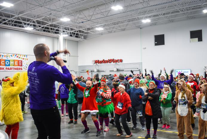 Dancing at Selfless Elf, 2024