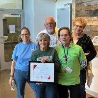 Volunteers receive award